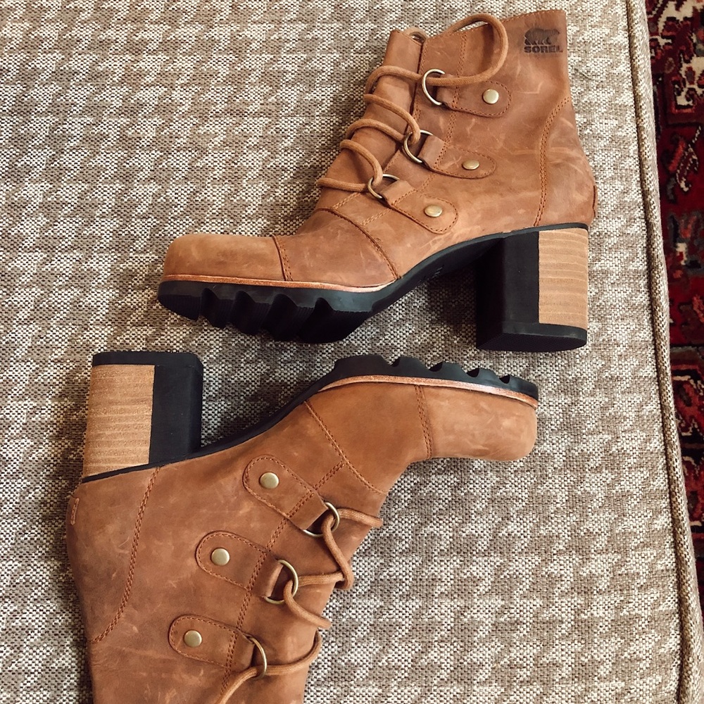 Sorel Addington Lace Up Boots